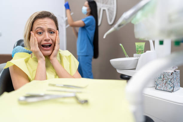 Best Emergency Tooth Extraction in Violet, LA